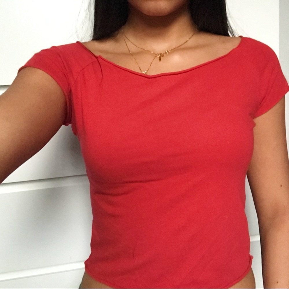 Brandy Melville scoop neck crop top